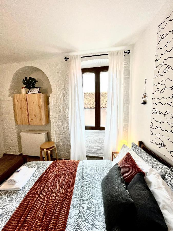 Rooms & Apartments La Casa Di Loreto Ровин Екстериор снимка
